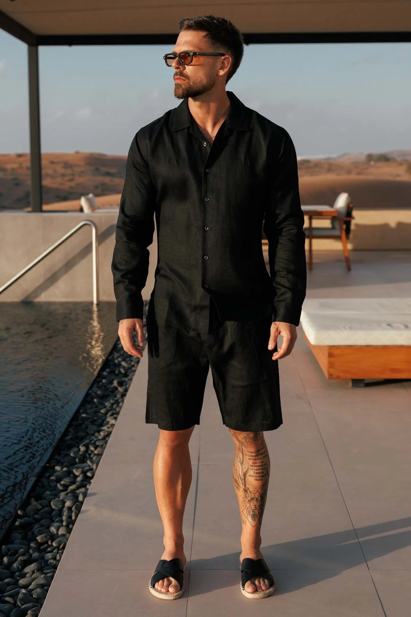 LINEN SHORT - BLACK